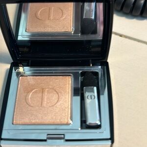 Dior eye shadow. 530 Tulle